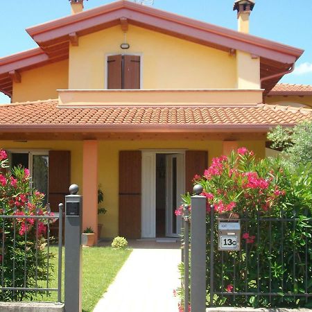 Giulietta E Romeo Bed & Breakfast Peschiera del Garda Ngoại thất bức ảnh