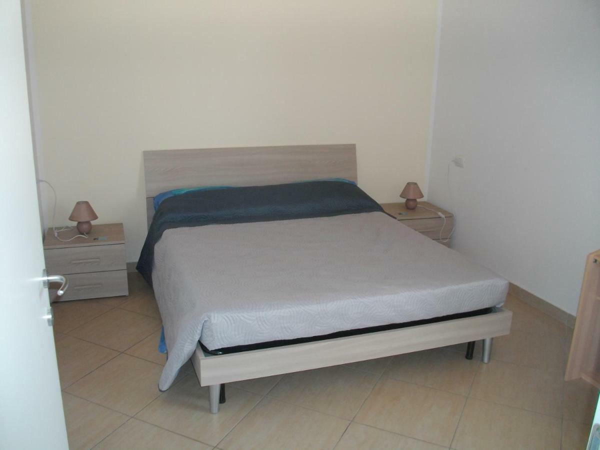 Giulietta E Romeo Bed & Breakfast Peschiera del Garda Ngoại thất bức ảnh